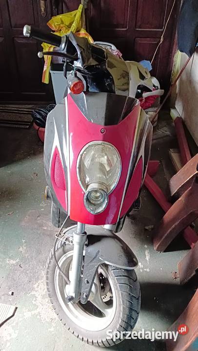 Skuter YIYING YY50QT26 Rok produkcji 2008 Ryjewo