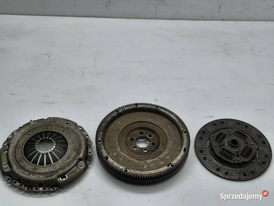 SPRZĘGŁO KOMPLETNE SKODA OCTAVIA II 16 TDI CAY Sprzęgła i elementy