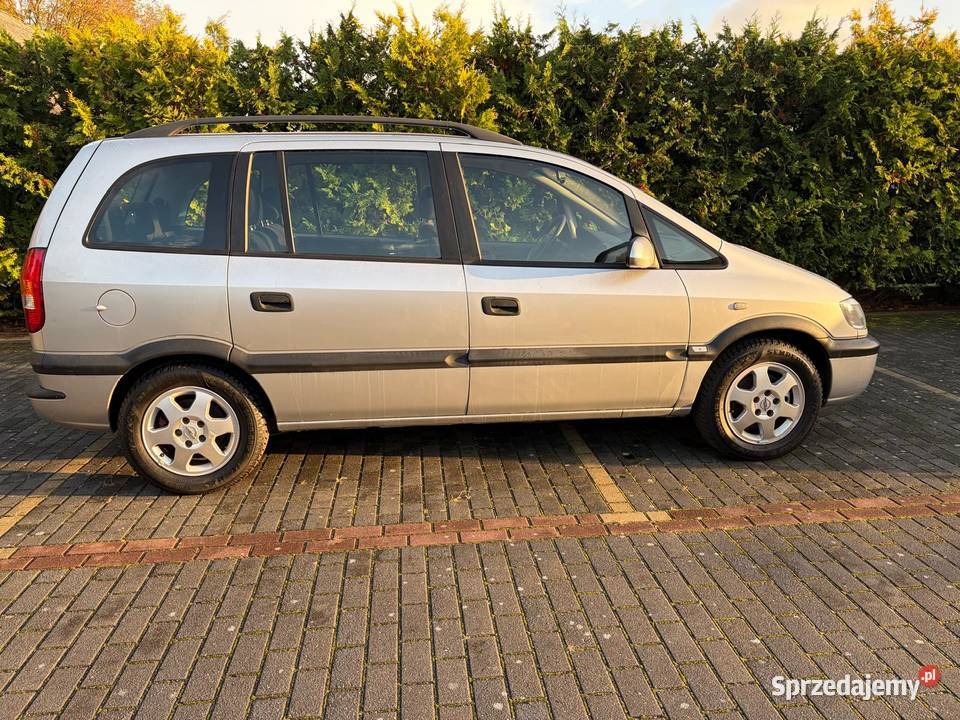 Opel Zafira A 18 125 Elegance 7 osób Szyberdach sprowadzony Zafira Kolno