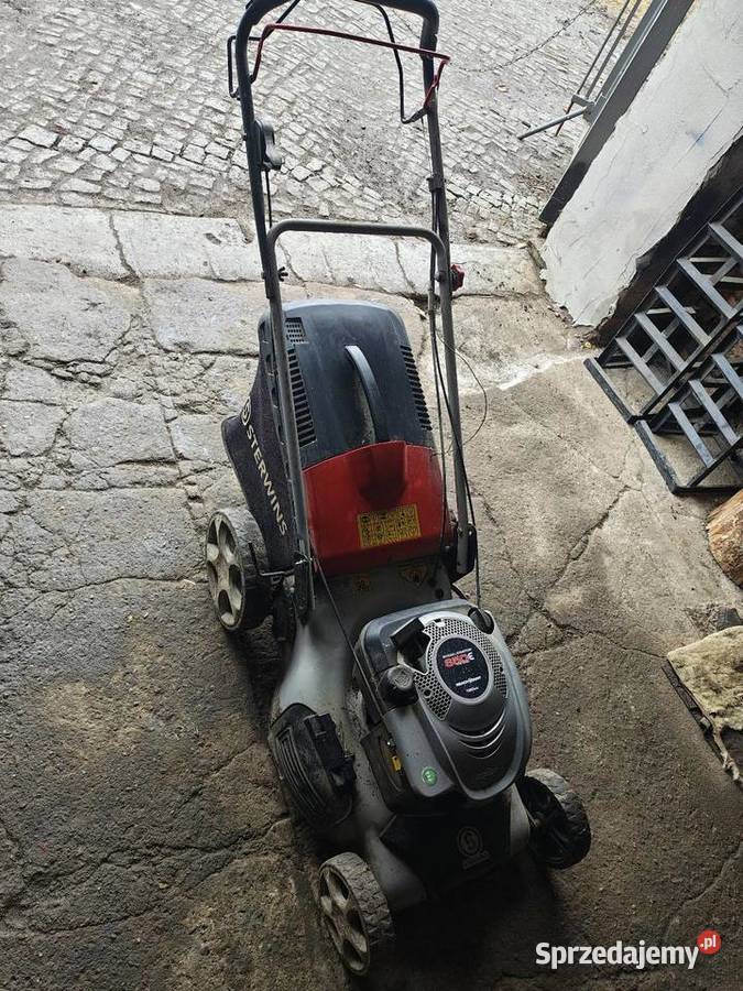 Kosiarka z napędem Jawor