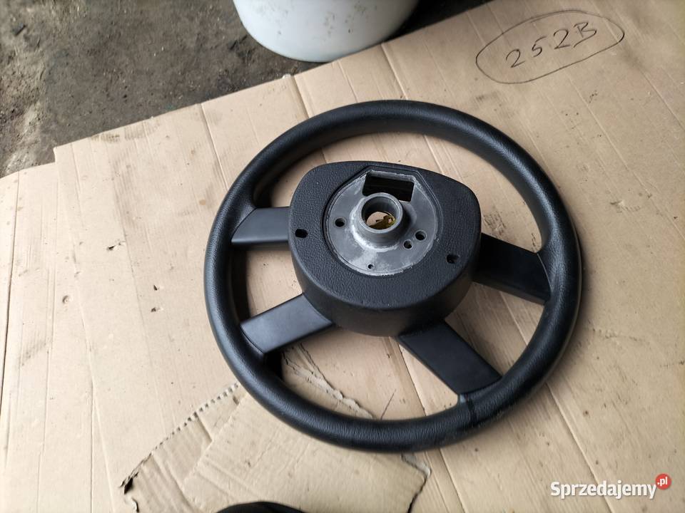 VW POLO 4 9N KIEROWNICA Wyposażenie wnętrza