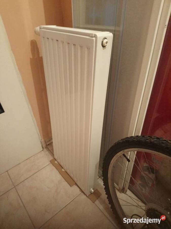 Grzejnik 40x90 NF Z GŁOWICĄ made in germany Grzejniki Gdańsk