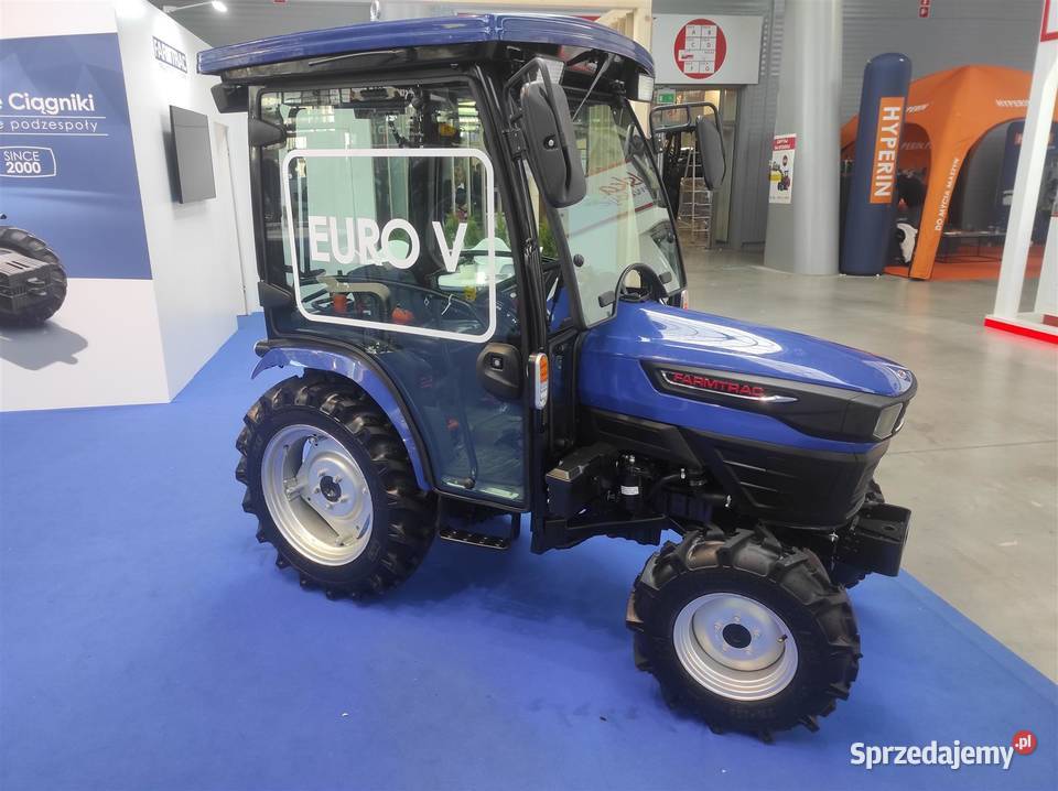 Ciągnik Kompaktowy komunalny Farmtrac 26 4WD 4x4 Piotrków Trybunalski