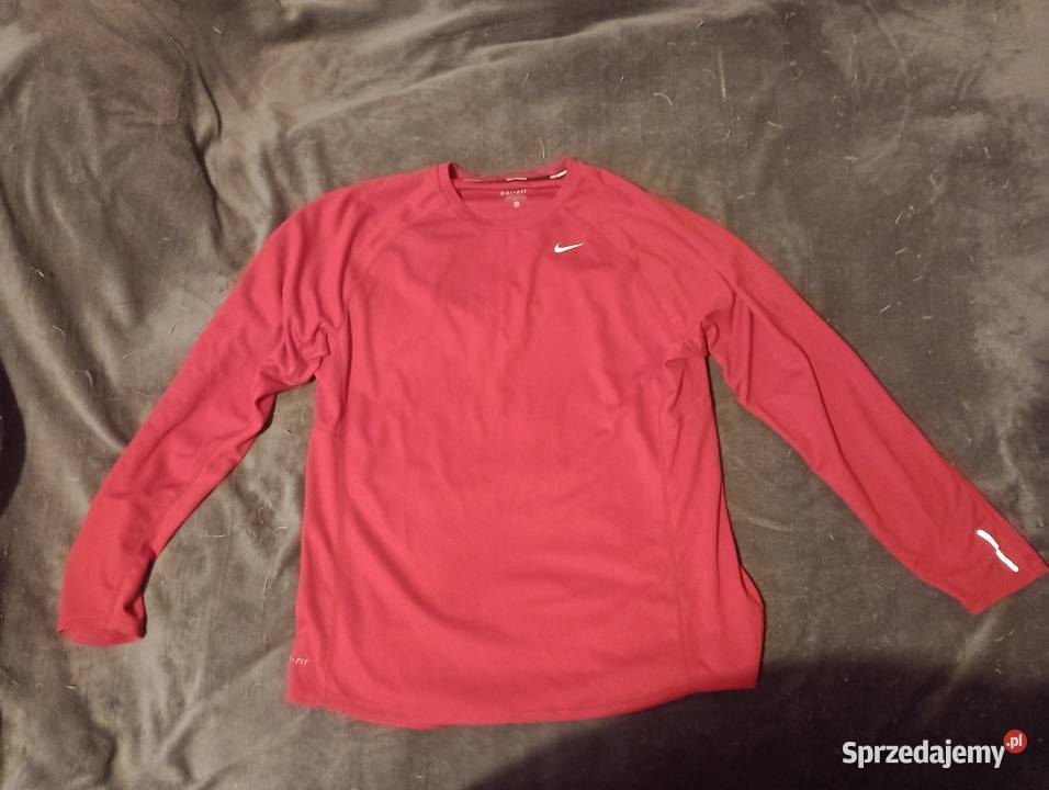 Koszulka Nike przedłużone rękawy Żagań