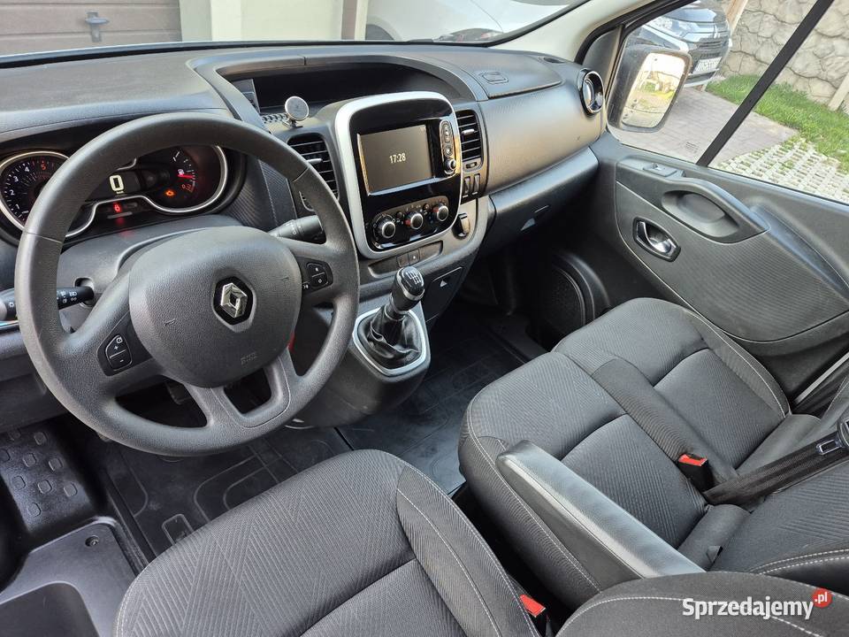 Renault Trafic 20 20 LiftFULL LED długi Okazja sprowadzony świętokrzyskie
