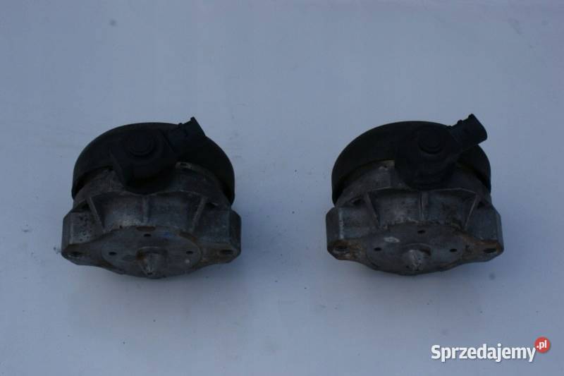 AUDI A8 D2 V8 37 42 PODUSZKA SILNIKA 4D0199381AG Zawieszenie silnika Przemęt