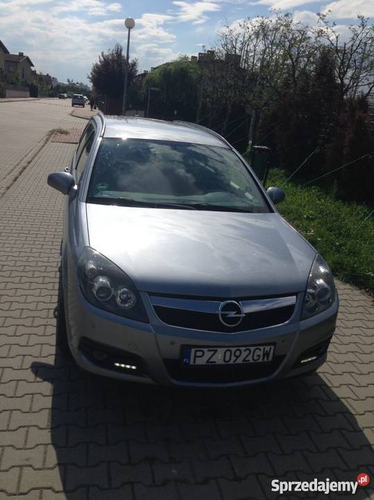 Bezwypadkowa Vecra C centralny zamek wielkopolskie Poznań