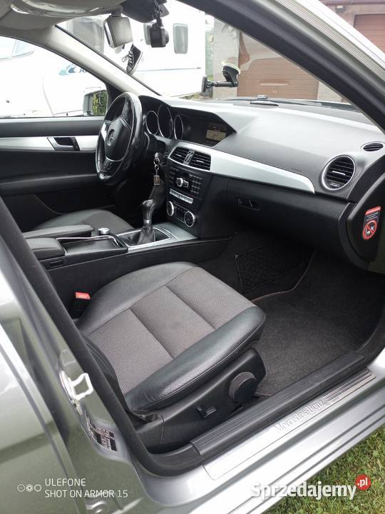 Mercedes KlasaC W204 220CDI z 2014r 187 czujnik deszczu Warszowice