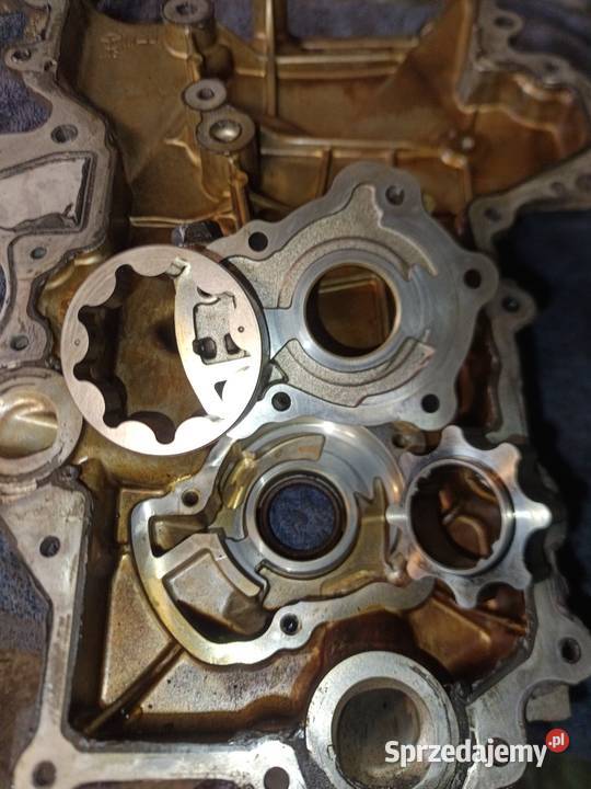 Tłoki kia Hyundai 16 benzyna 135 Sobótka