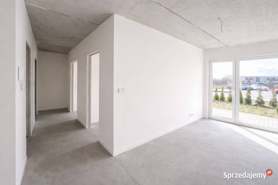 4 pokoje 2 łazienki i 43 m tarasu z ogrodem nowe balkon