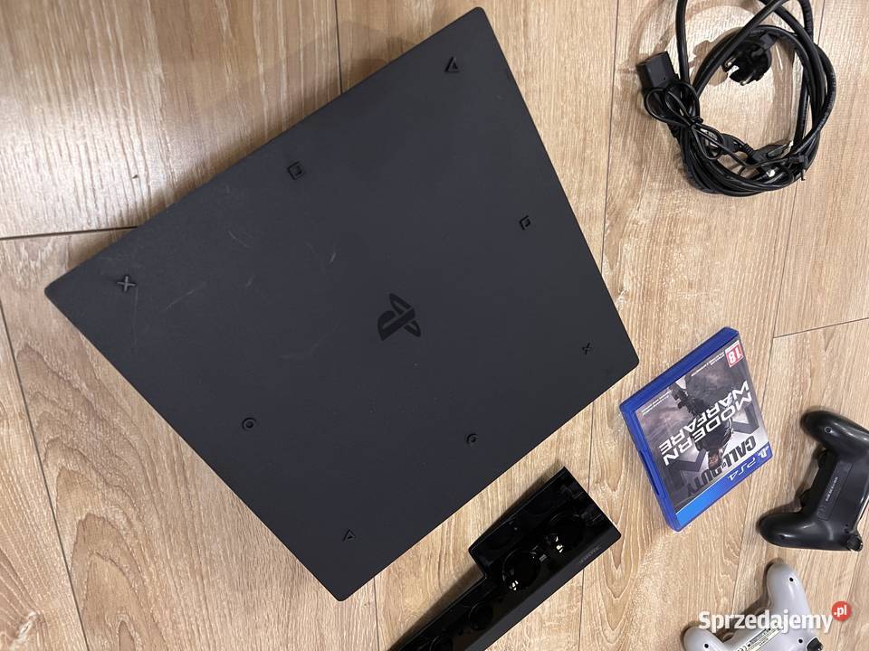 Playstation 4 PRO 1TB 2 pady gry Lublin