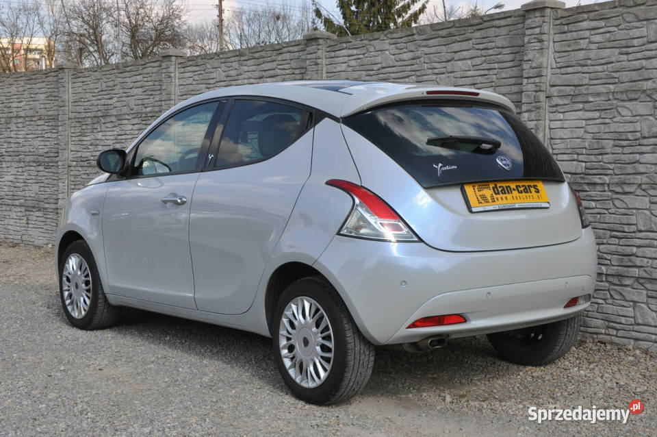 Lancia Ypsilon 12 70 Full Szyberdach Skóra komputer pokładowy Dąbrowa Górnicza