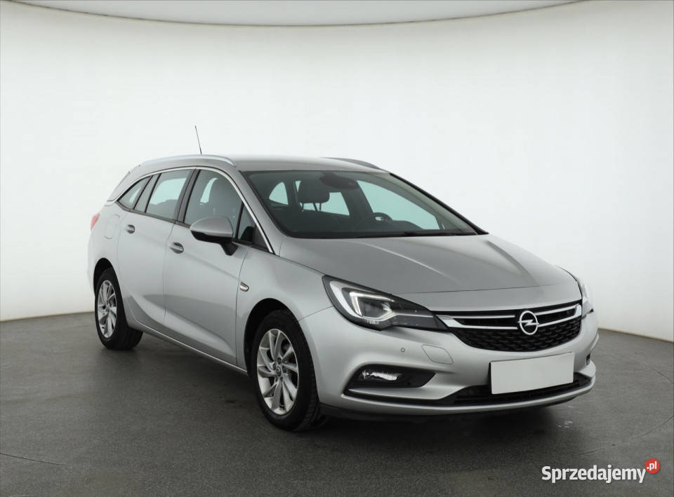 Opel Astra 14 T pełny VAT Piaseczno