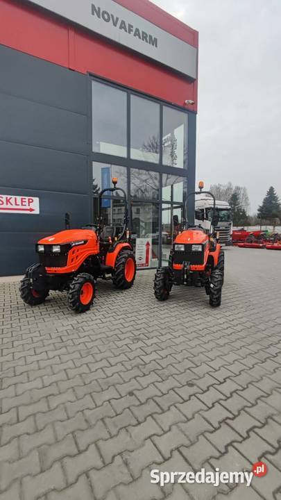 Ciągnik AVENGER 26 4WD Błędów