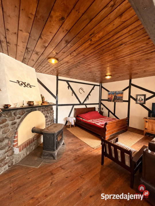 sprzedaży domu wolnostojącego Sajzy 270m2