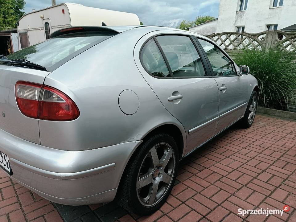 SEAT Leon Zawodowiec 19 TDI 110 1900cm3 Leon Bierawa