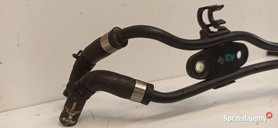 SEAT ATECA RURA PRZEWÓD WODY 04L121444E osobowe Motoryzacja
