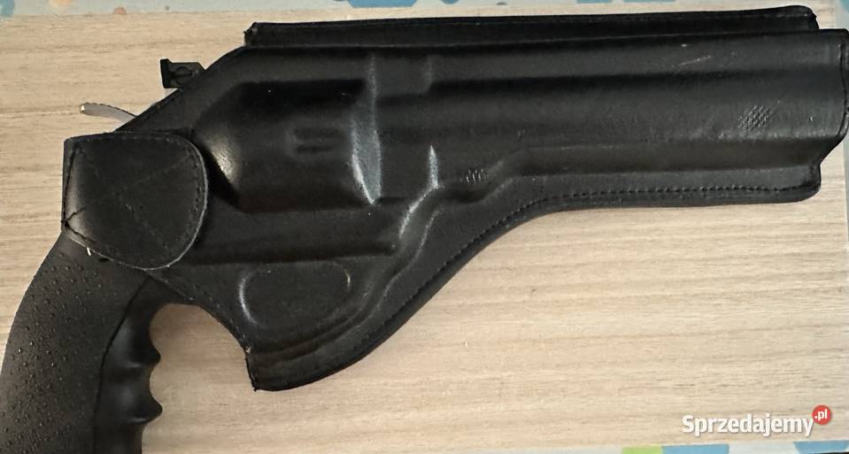 Wiatrówka rewolwer Dan Wesson 6 BB 45 mm Silver Warszawa sprzedam