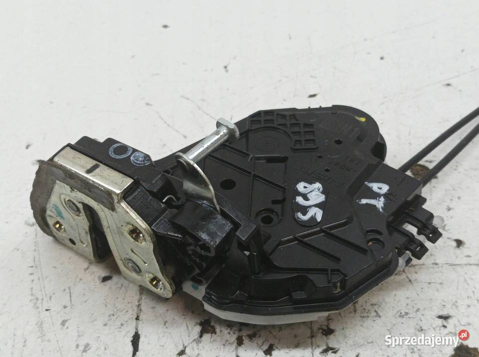 ZAMEK DRZWI TYŁ PRAWY EUROPA SEDAN E16 E17 E18 osobowe sprzedam