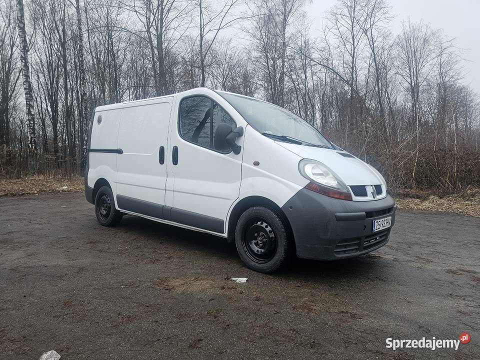 Renault trafic 19 vivaro primaster 82KM lubelskie