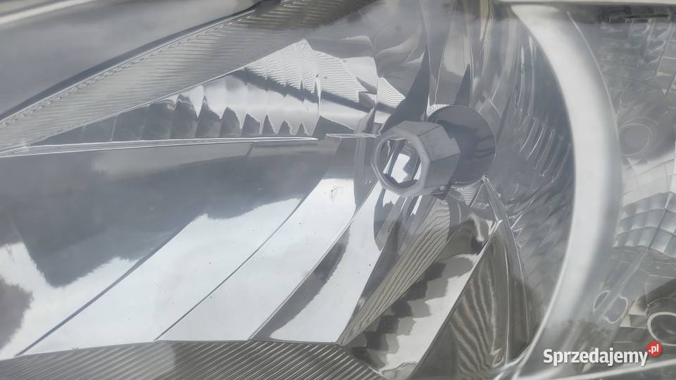 CITROEN BERLINGO II 08 LAMPA PRZEDNIA PRAWA Lampy przednie Ruda Śląska