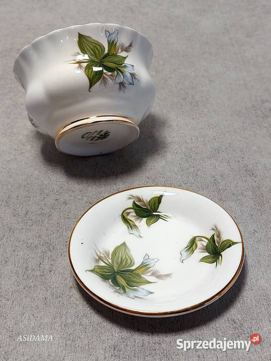 Royal Albert Trillium Cukiernica Cukierniczka Dobrzany