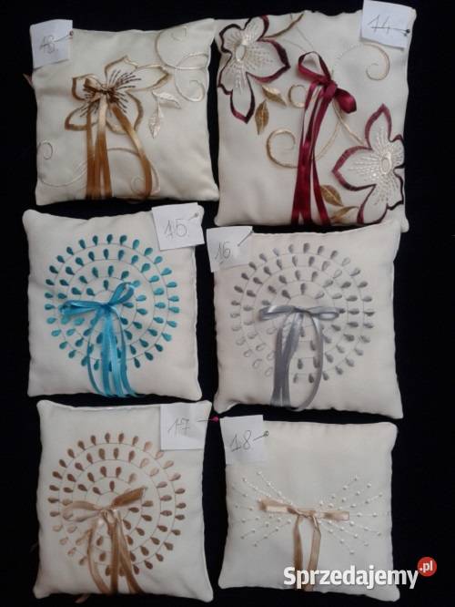 Popoduszeczki Poduszeczka na obrączki jasno krem Dodatki dolnośląskie