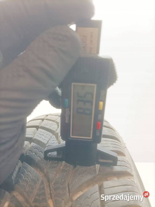 2x OPONA ZIMOWA CEAT WINTERDRIVE 15570R13 2821 sprzedam