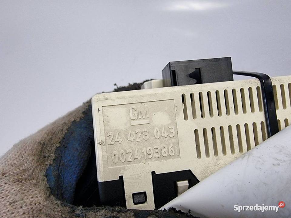 WYŚWIETLACZ PANEL OPEL ASTRA G 24428043 Pozostałe Lipno sprzedam