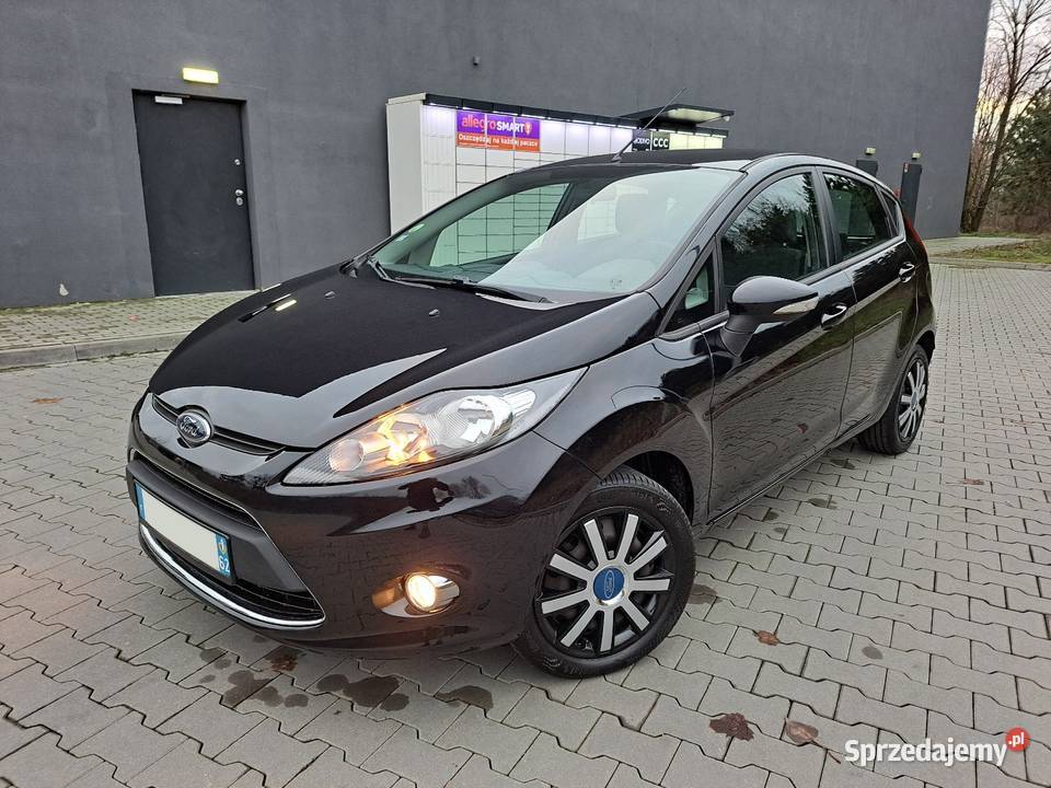 Ford Fiesta MK7 1.4 TDCI 167.tyś.km Klima 5 drzwi w Kraju