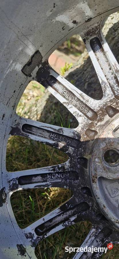 Felgi Honda 15 kpl Średnica 15" Łomianki