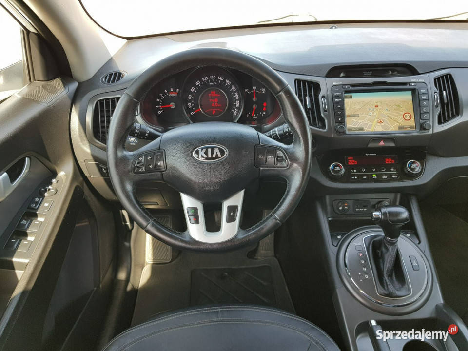 Kia Sportage 20 CRDi 4WD Automat Panorama Navi relingi dachowe Włocławek