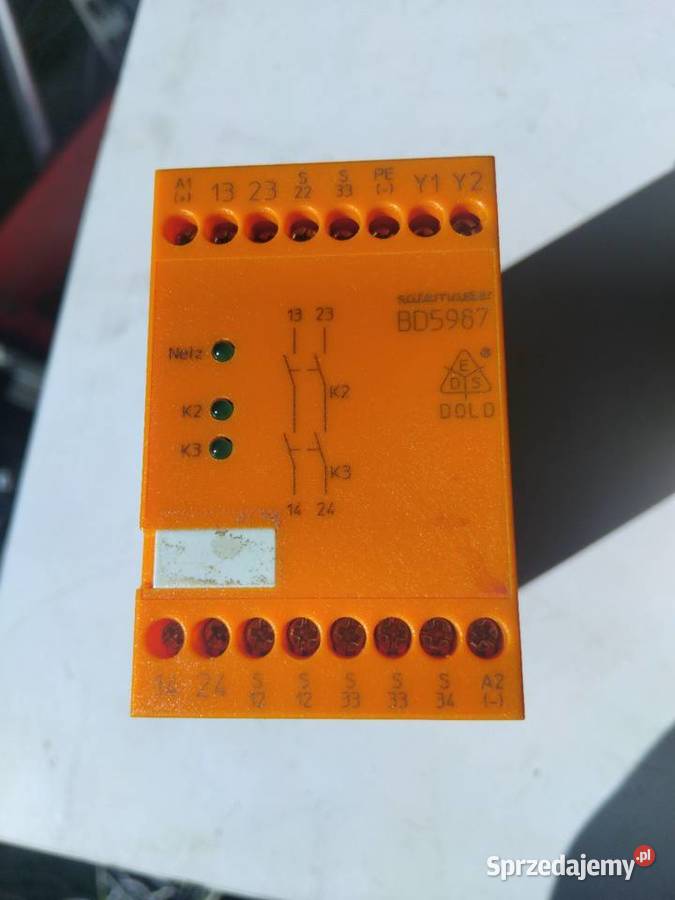 przekaźnik bezpieczeństwa DOLD Safemaster