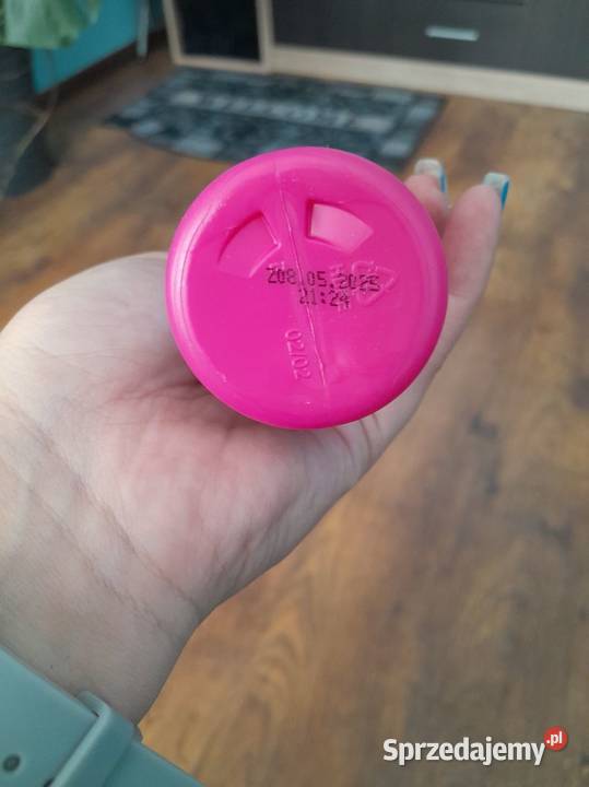 Spray ułatwiający rozczesywanie do włosów Avon Siewierz