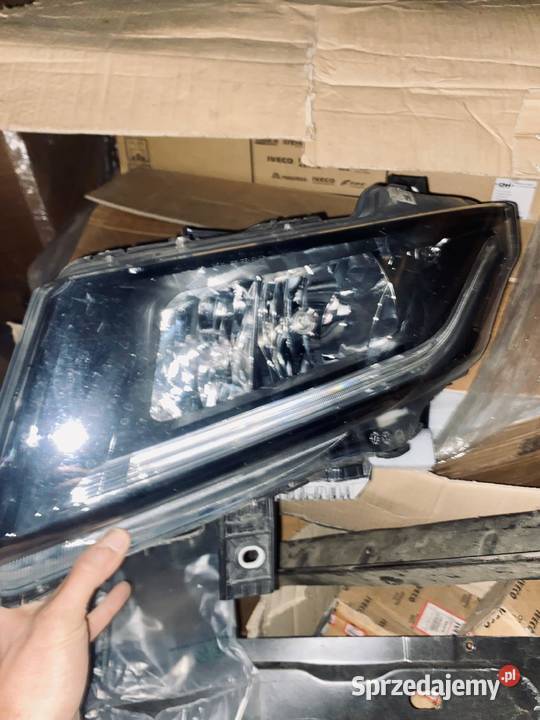 Reflektor reflektory iveco sprzedam