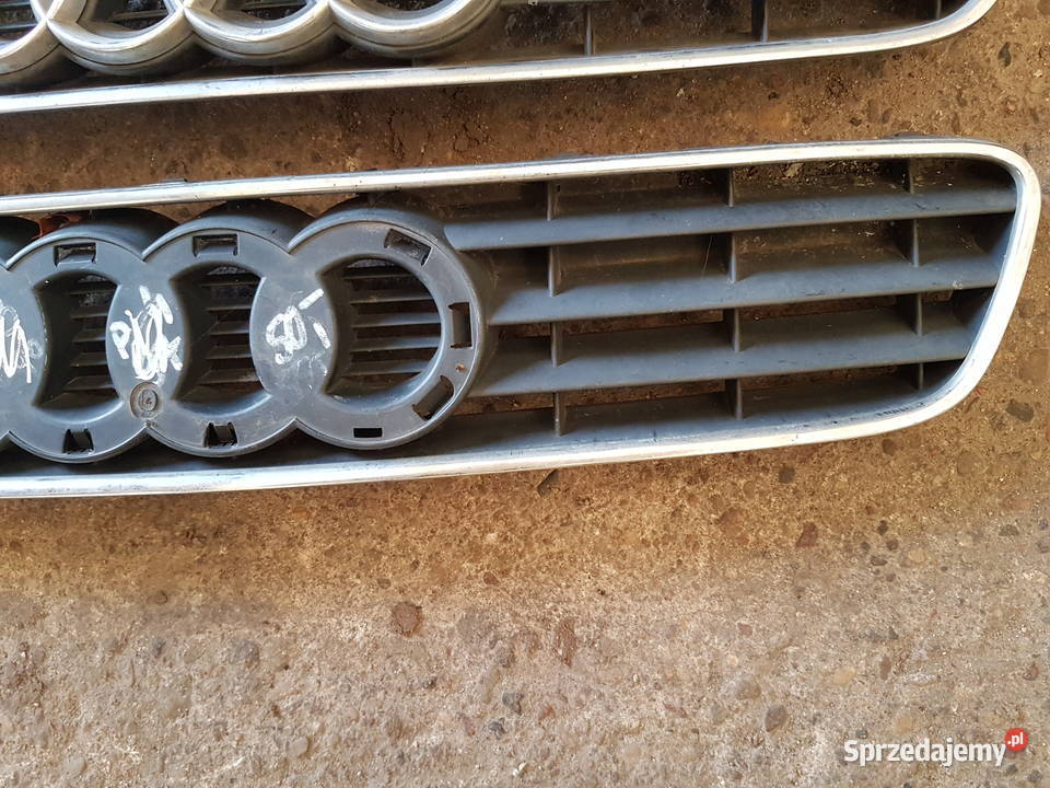 AUDI A3 8L 1997 ATRAPA GRILL ZNACZEK 8L0807683 Turkowice