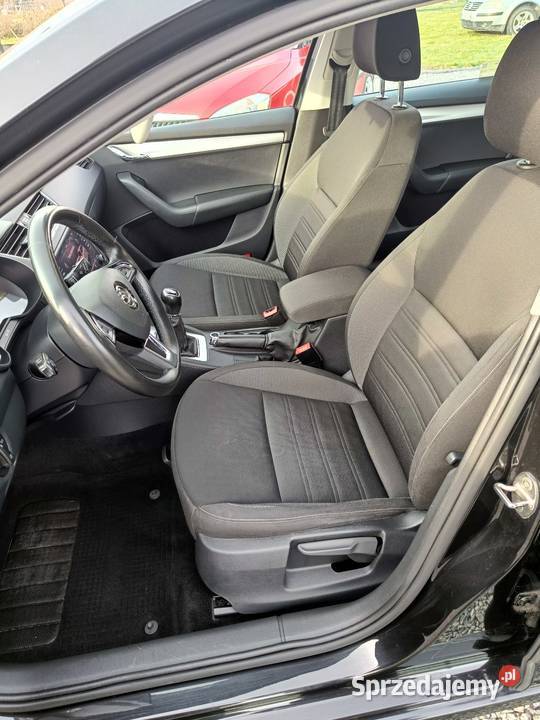 Skoda Octavia III FL 2020r 1wł salon serwis ASO 224587km Futory sprzedam