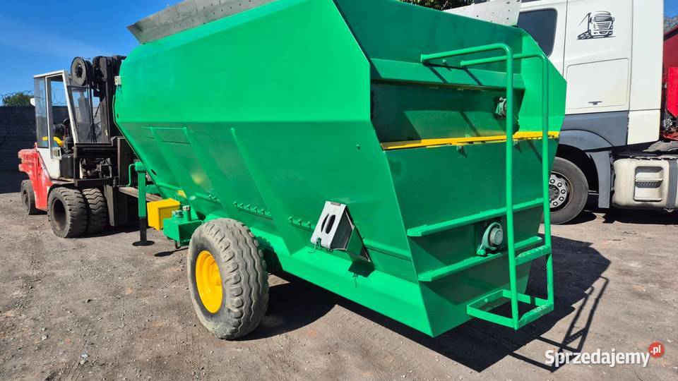 Przyczepa paszowóz mieszalnik pasz MARMIX super wielkopolskie Pleszew