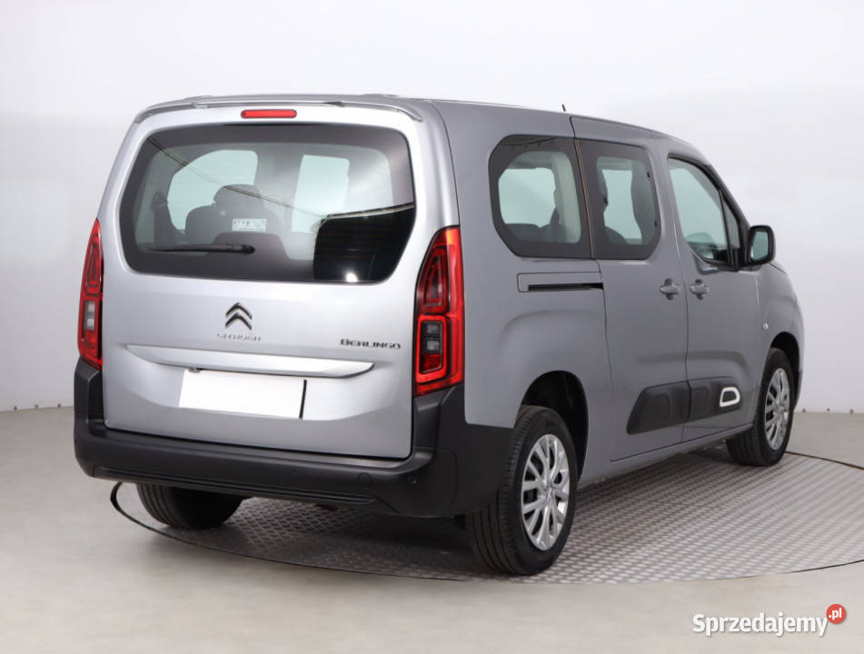 Citroen Berlingo 12 PureTech światła przeciwmgielne Piaseczno sprzedam