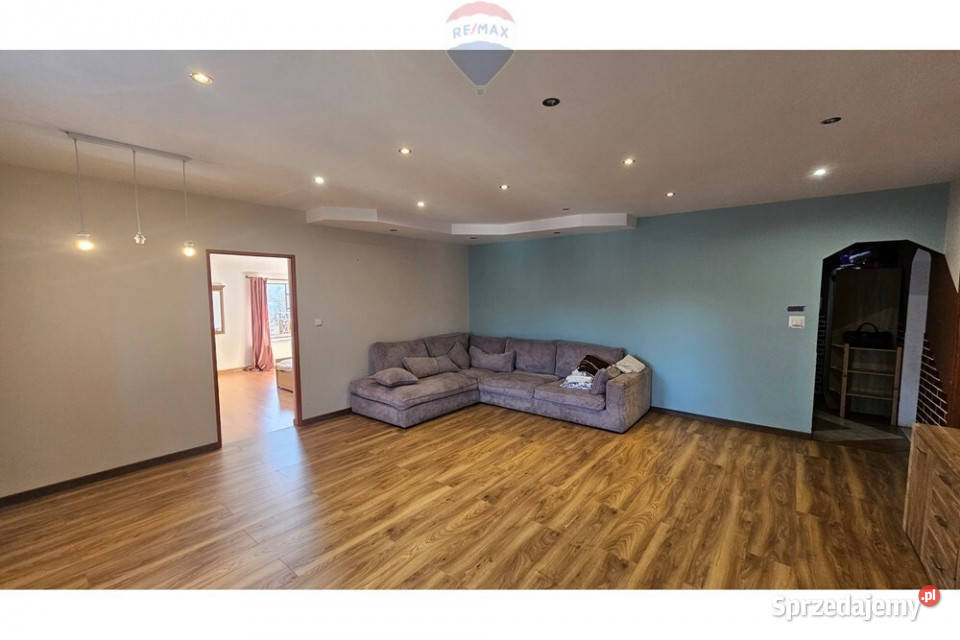 duże mieszkanie z widokiem Mysłakowice Rok budowy 1959 sprzedam