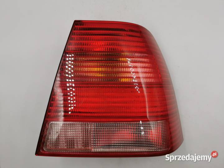 Lampa Prawy Tył Tylna Prawa VW Bora Sedan Wyszków