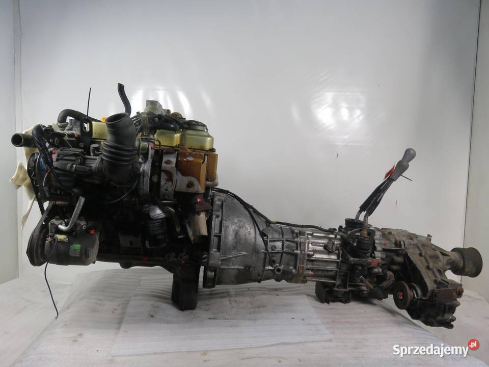 SILNIK SKRZYNIA NISSAN TERRANO II 27 TD TD27B