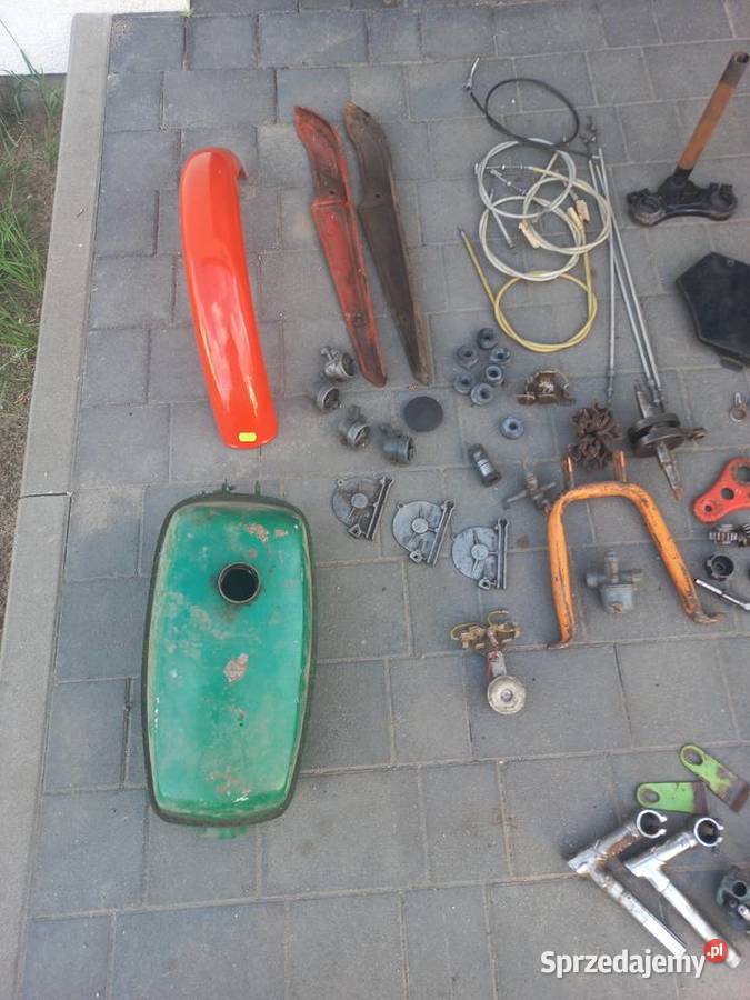 CZĘŚCI ROMET KOMAR MOTORYNKA KADET RAMA SILNIK Motocykle na części Rzgów