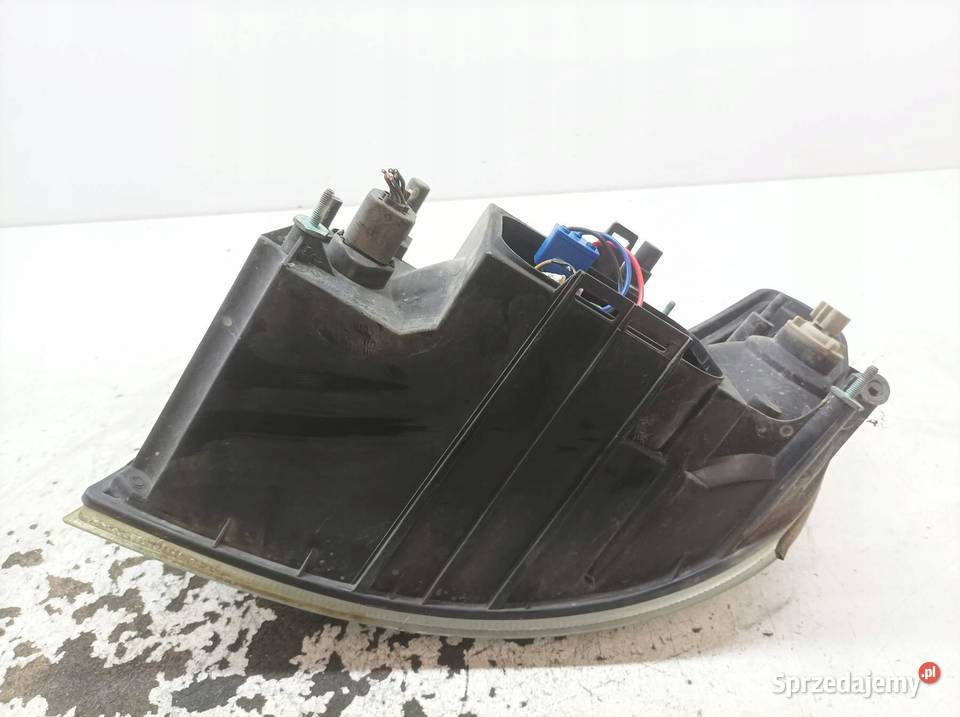 LAMPA PRZÓD PRAWA EU Ford Transit V 20002006 świętokrzyskie