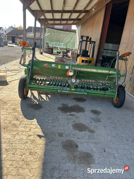 Siewnik Amazone D8 Specjal 30m Amazone sprzedam