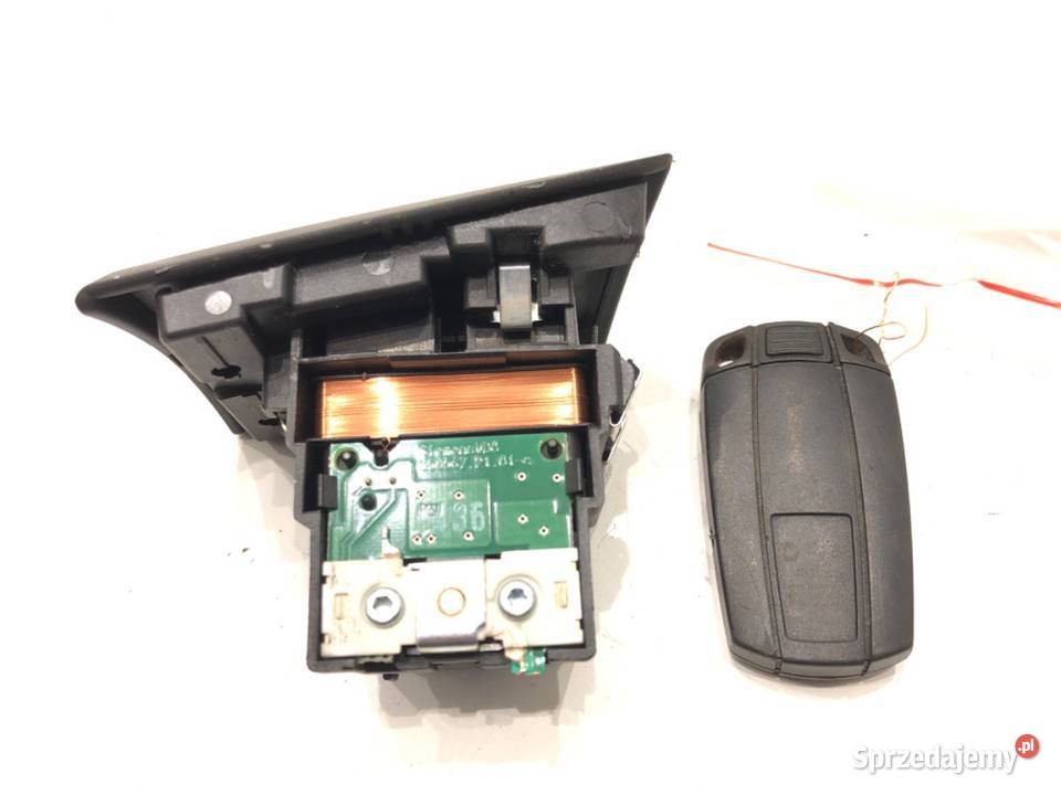 STACYJKA BMW E91 20 122 0412 KLUCZYK