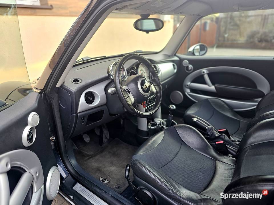 Mini Cooper 2006 16 benzyna 115 koni stan elektryczne lusterka śląskie Będzin sprzedam