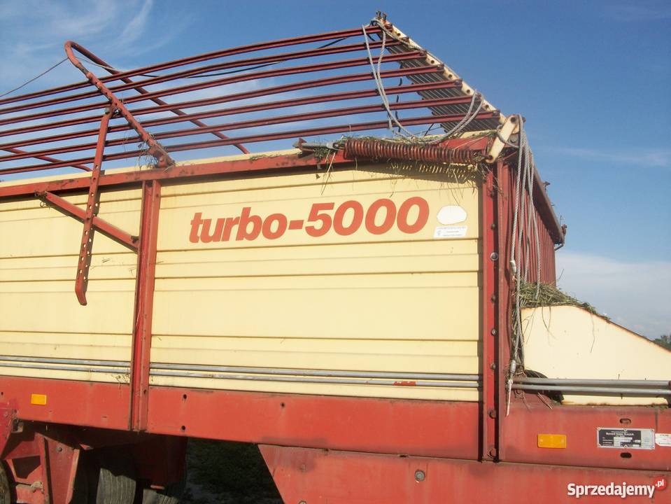 Przyczepę samozbierającą Krone Turbo5000 z