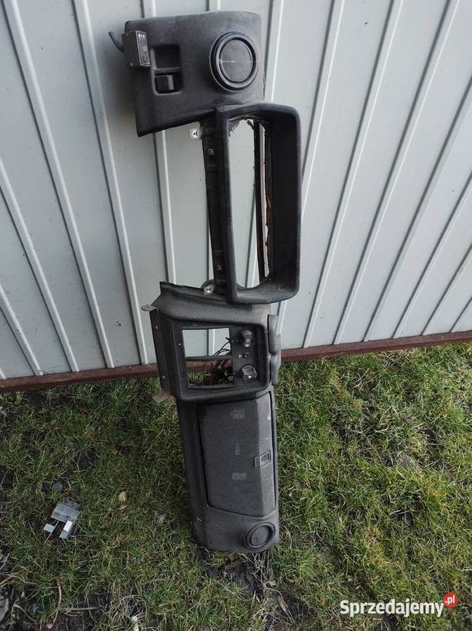 SKODA 105 120 125 130 konsola deska rozdzielcza Kielce