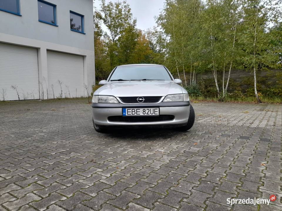 Fajna Vectra B1998 r16 BenzWaż OpłMożZamiany Zduńska Wola